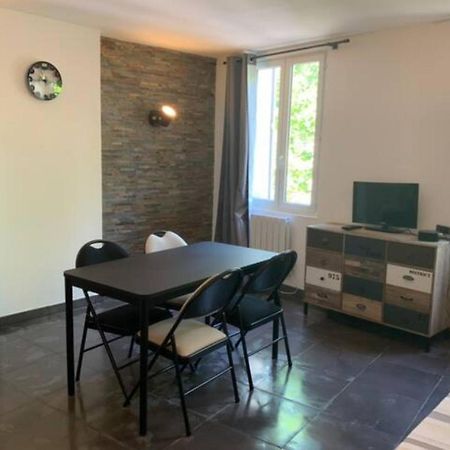 Appartamento Centre Historique De Frejus - Face A La Mairie Esterno foto